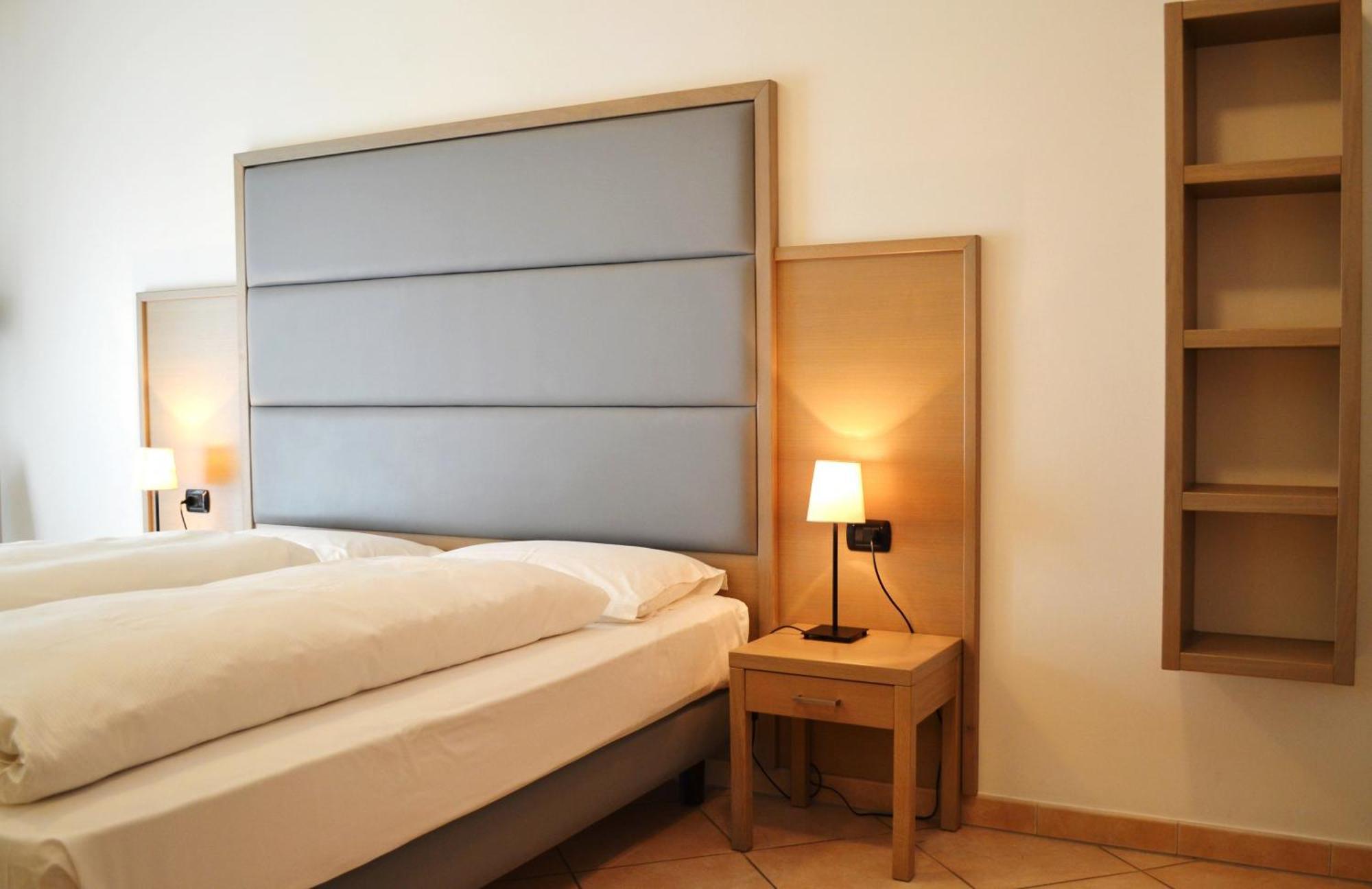 Villa Franca ナーゴ 部屋 写真